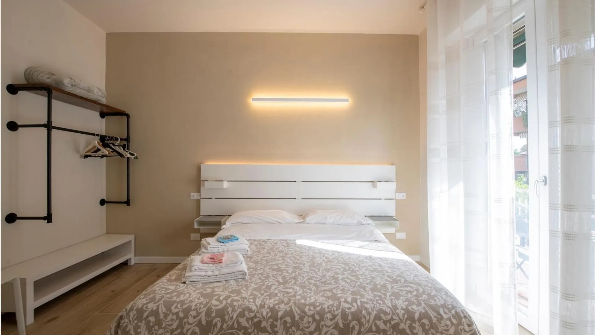 ורונה B&B Al Parco לינה וארוחת בוקר