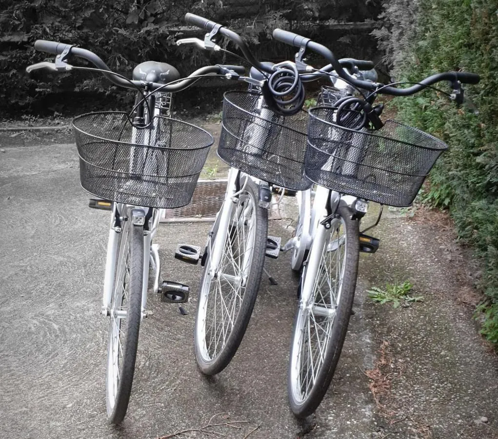 לינה וארוחת בוקר ורונה B&B Al Parco